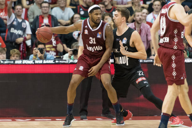 梅西也经历 梅西也经历